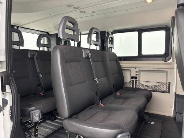 Vente en ligne Peugeot Boxer Boxer 330 L1H1 2.0 BlueHDi 110 au prix de 18 990 €