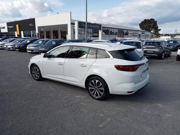 Vente en ligne Renault Megane 4 Estate  Blue dCi 115 EDC au prix de 22 490 €