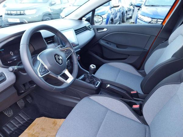 Vente en ligne Renault Clio 5 Clio dCi 100 au prix de 18 990 €