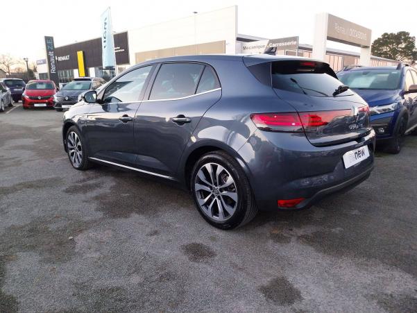 Vente en ligne Renault Megane 4  Blue dCi 115 EDC au prix de 25 490 €