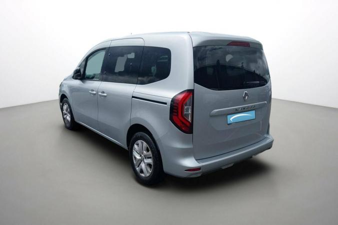 Vente en ligne Renault Kangoo  Blue dCi 95 au prix de 21 870 €