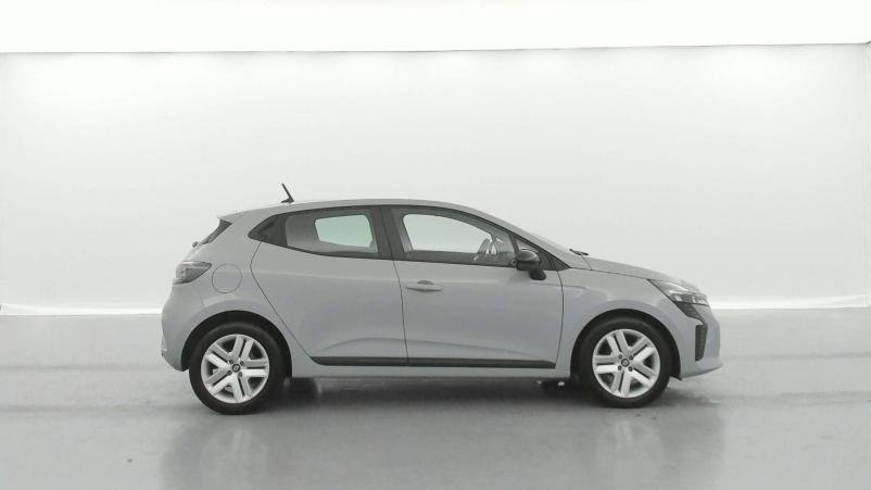 Vente en ligne Renault Clio 5 Clio SCe 65 au prix de 15 860 €