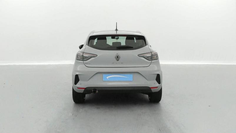 Vente en ligne Renault Clio 5 Clio SCe 65 au prix de 15 860 €