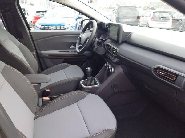 Vente en ligne Dacia Sandero  ECO-G 100 GSR2 au prix de 18 290 €