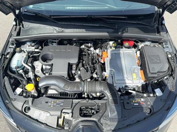 Vente en ligne Renault Clio 5 Clio E-Tech full hybrid 145 GSR2 au prix de 27 200 €