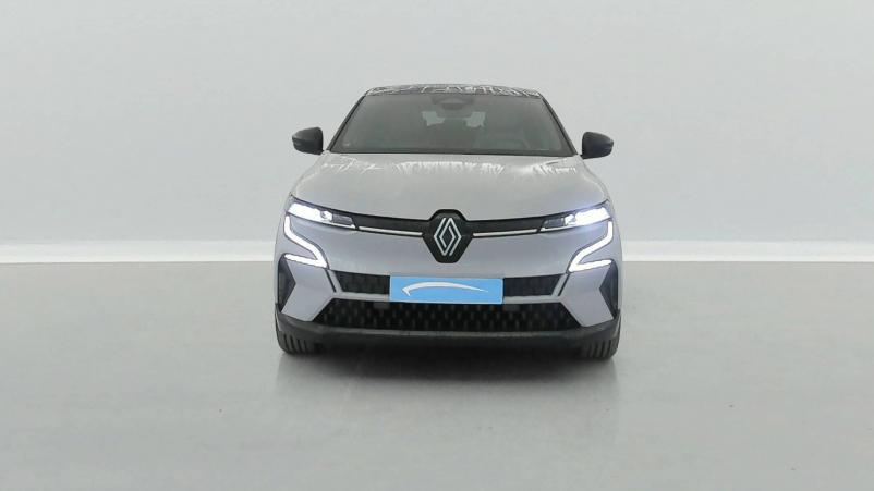 Vente en ligne Renault Megane E-Tech  EV60 220 ch super charge au prix de 26 990 €