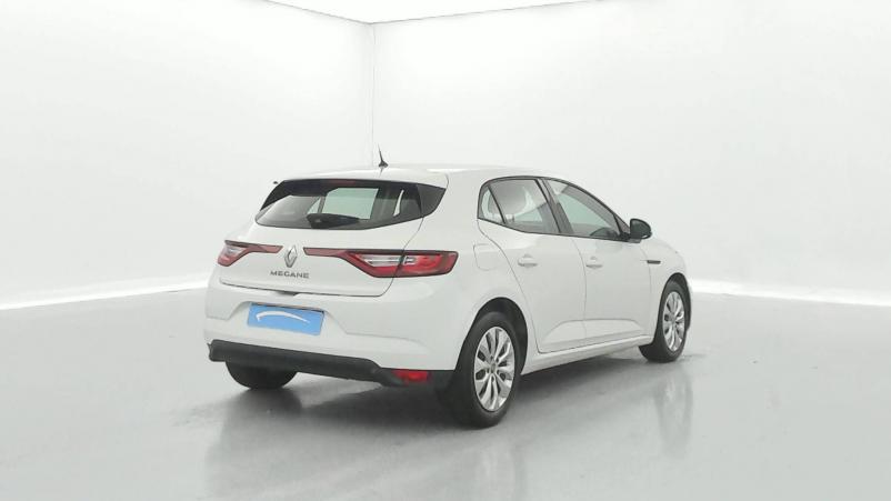 Vente en ligne Renault Megane 4  BLUE DCI 95 au prix de 11 990 €