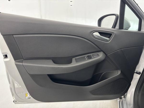 Vente en ligne Renault Clio 5 Clio Blue dCi 85 au prix de 9 970 €