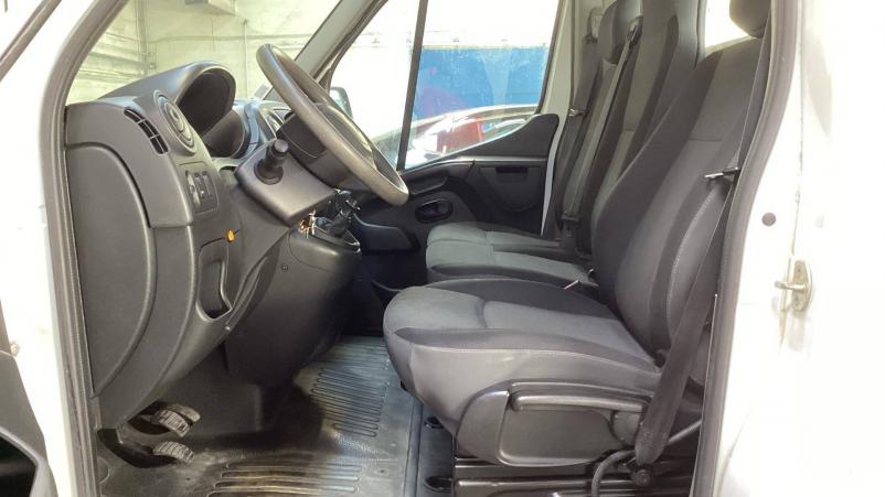 Vente en ligne Renault Master Fourgon  dci 130 BENNE AVEC COFFRE au prix de 22 950 €