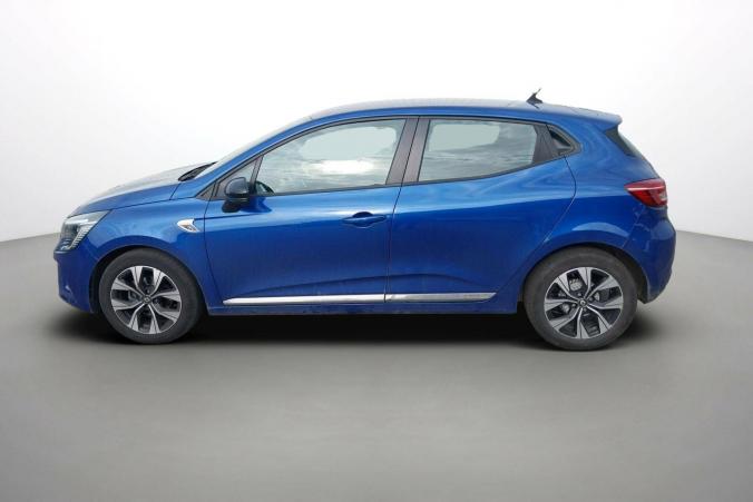 Vente en ligne Renault Clio 5 Clio TCe 90 - 21 au prix de 14 390 €