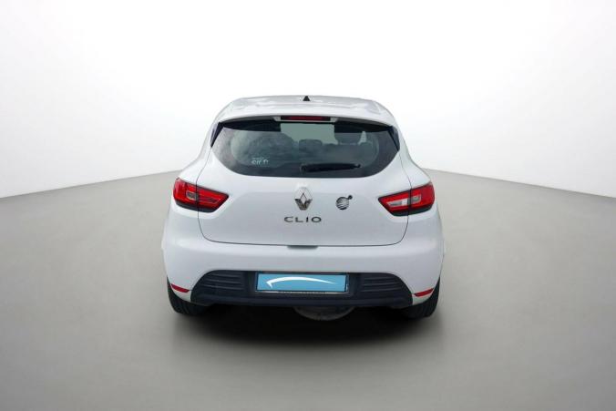 Vente en ligne Renault Clio 4 CLIO SOCIETE DCI 75 ENERGY E6C au prix de 8 990 €