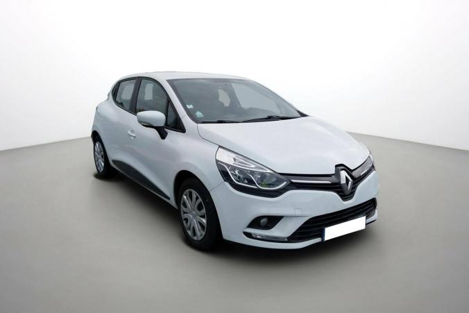 Vente en ligne Renault Clio 4 CLIO SOCIETE DCI 75 ENERGY E6C au prix de 9 490 €