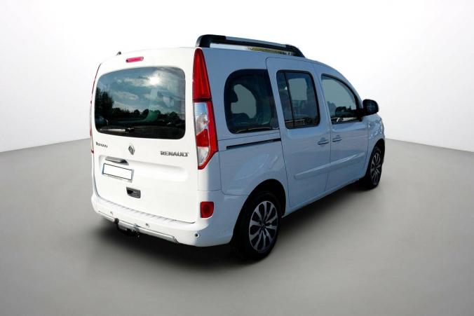 Vente en ligne Renault Kangoo  Blue dCi 115 au prix de 16 990 €