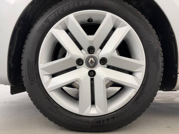 Vente en ligne Renault Clio 5 Clio Blue dCi 85 au prix de 11 970 €