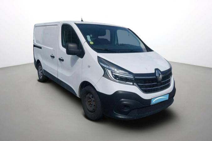 Vente en ligne Renault Trafic 3 Fourgon TRAFIC FGN L1H1 1000 KG DCI 120 au prix de 19 970 €