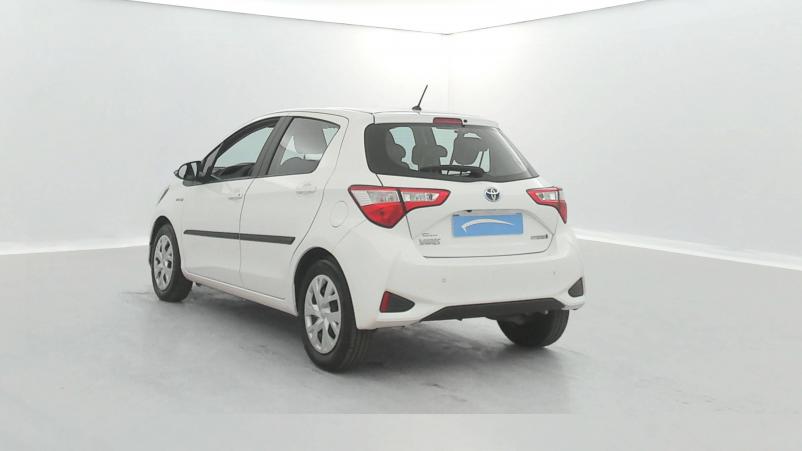 Vente en ligne Toyota Yaris Yaris Hybride Pro 100h au prix de 12 990 €