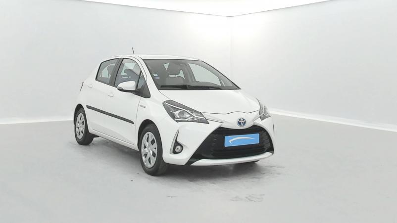 Vente en ligne Toyota Yaris Yaris Hybride Pro 100h au prix de 12 990 €