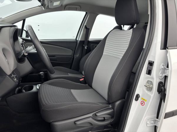 Vente en ligne Toyota Yaris Yaris Hybride Pro 100h au prix de 12 990 €