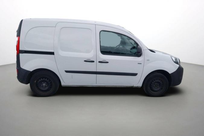 Vente en ligne Renault Kangoo Electrique KANGOO Z.E. 33 au prix de 7 990 €