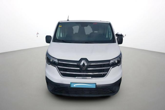 Vente en ligne Renault Trafic 3 Fourgon TRAFIC FGN L2H1 3000 KG BLUE DCI 130 au prix de 26 990 €