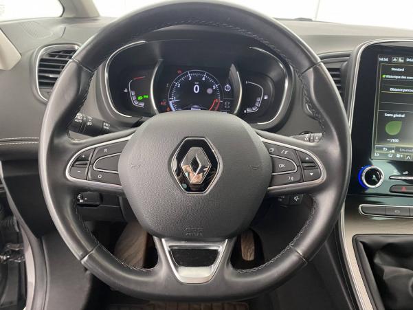 Vente en ligne Renault Grand Scenic 4 Grand Scenic TCe 140 FAP - 21 au prix de 24 490 €