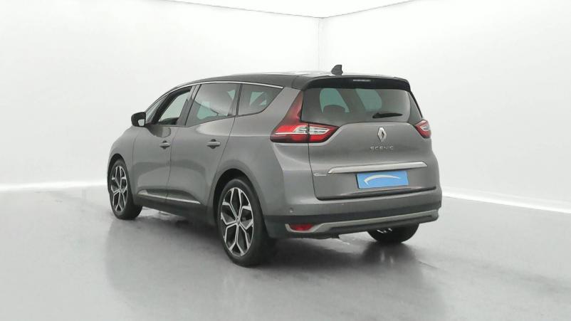 Vente en ligne Renault Grand Scenic 4 Grand Scenic TCe 140 FAP - 21 au prix de 24 490 €