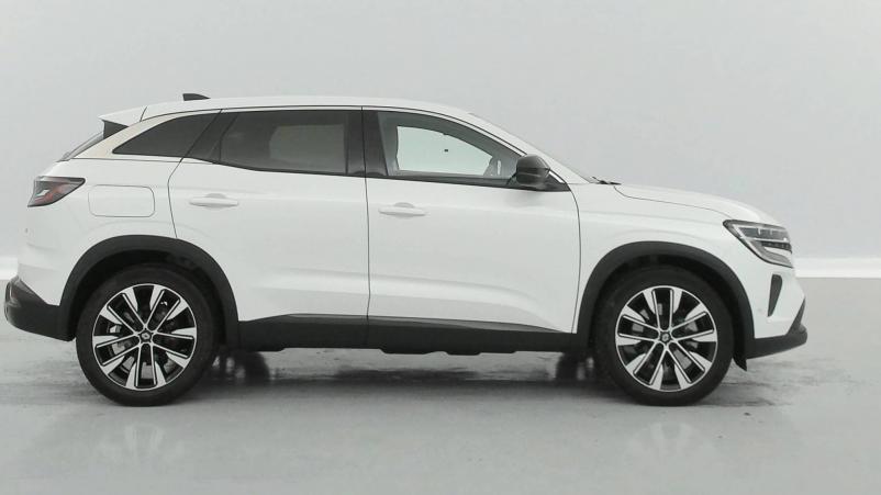 Vente en ligne Renault Austral  E-Tech hybrid 200 au prix de 32 870 €