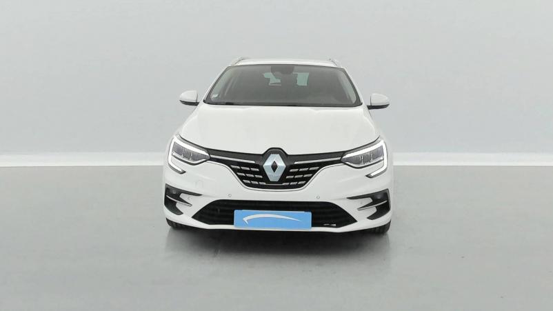Vente en ligne Renault Megane 4 Estate  Blue dCi 115 EDC au prix de 21 270 €