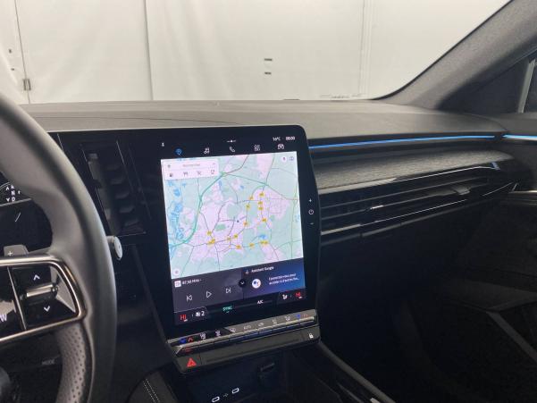 Vente en ligne Renault Austral  E-Tech hybrid 200 au prix de 32 870 €