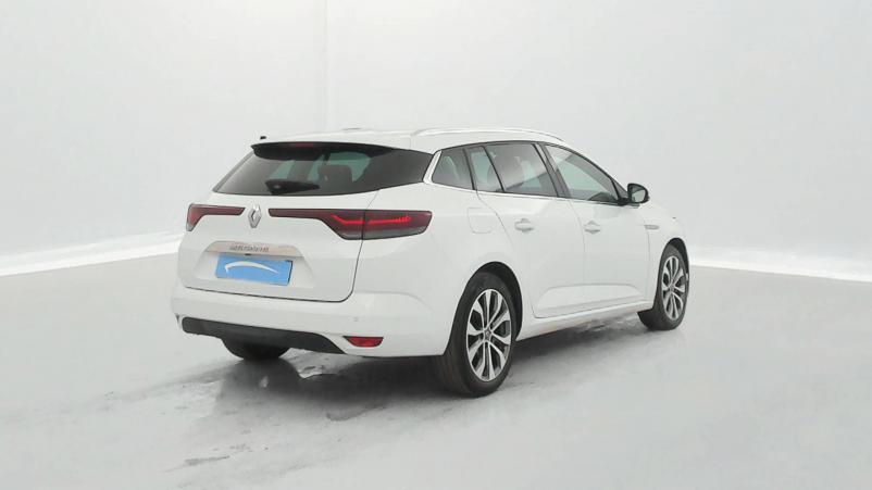 Vente en ligne Renault Megane 4 Estate  Blue dCi 115 EDC au prix de 21 270 €