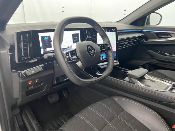Vente en ligne Renault Austral  E-Tech hybrid 200 au prix de 32 870 €
