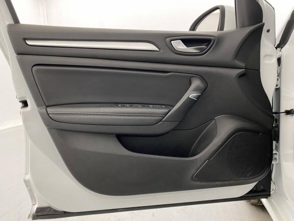 Vente en ligne Renault Megane 4 Estate  Blue dCi 115 EDC au prix de 21 270 €