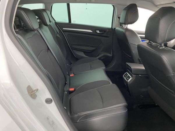 Vente en ligne Renault Megane 4 Estate  Blue dCi 115 EDC au prix de 21 270 €
