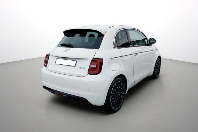 Vente en ligne Fiat 500e 3+1 500 3+1 e 118 ch au prix de 21 900 €