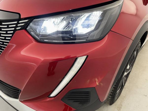 Vente en ligne Peugeot 2008  PureTech 130 S&S EAT8 au prix de 17 980 €