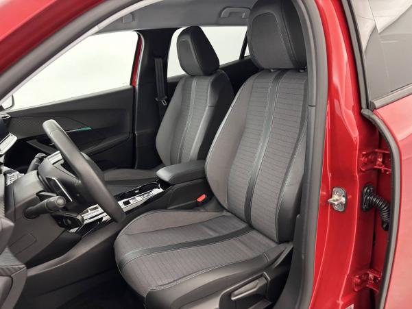 Vente en ligne Peugeot 2008  PureTech 130 S&S EAT8 au prix de 17 980 €