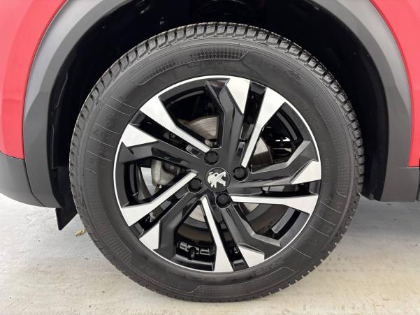Vente en ligne Peugeot 2008  PureTech 130 S&S EAT8 au prix de 17 980 €