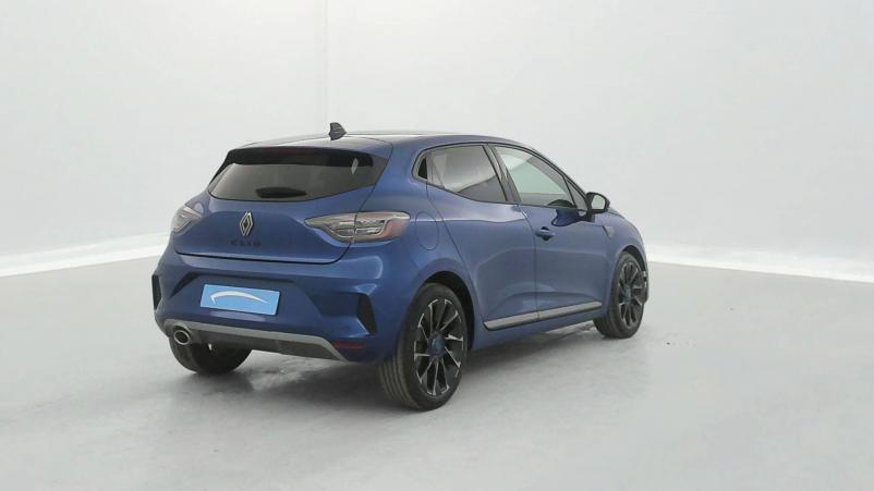 Vente en ligne Renault Clio 5 Clio TCe 90 au prix de 20 990 €