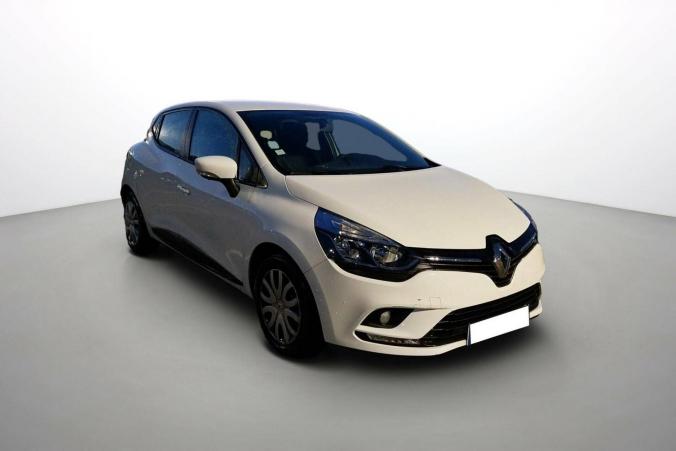 Vente en ligne Renault Clio 4 CLIO SOCIETE DCI 90 ENERGY ECO2 82G au prix de 9 990 €