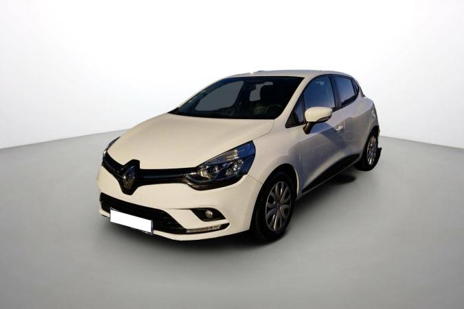 Vente en ligne Renault Clio 4 CLIO SOCIETE DCI 90 ENERGY ECO2 82G au prix de 9 990 €