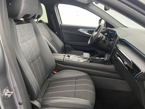 Vente en ligne Renault Austral  E-Tech hybrid 200 au prix de 32 870 €