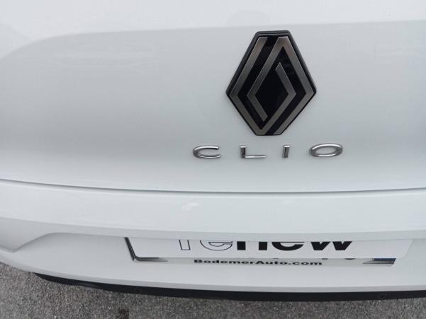 Vente en ligne Renault Clio 5 Clio TCe 90 au prix de 18 990 €