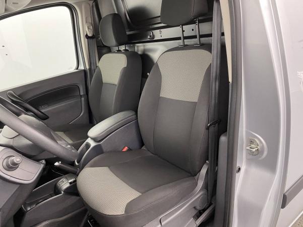 Vente en ligne Renault Kangoo Express  BLUE DCI 80 au prix de 12 490 €