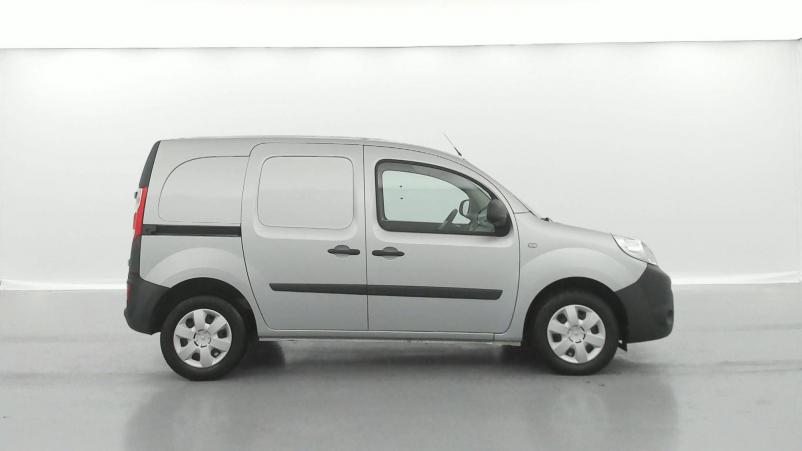 Vente en ligne Renault Kangoo Express  BLUE DCI 80 au prix de 12 490 €