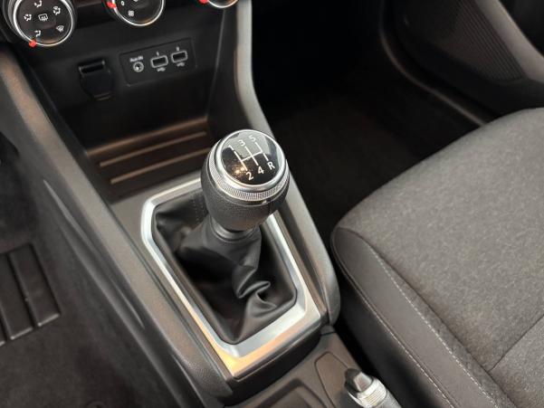 Vente en ligne Renault Clio 5 Clio SCe 75 au prix de 11 870 €