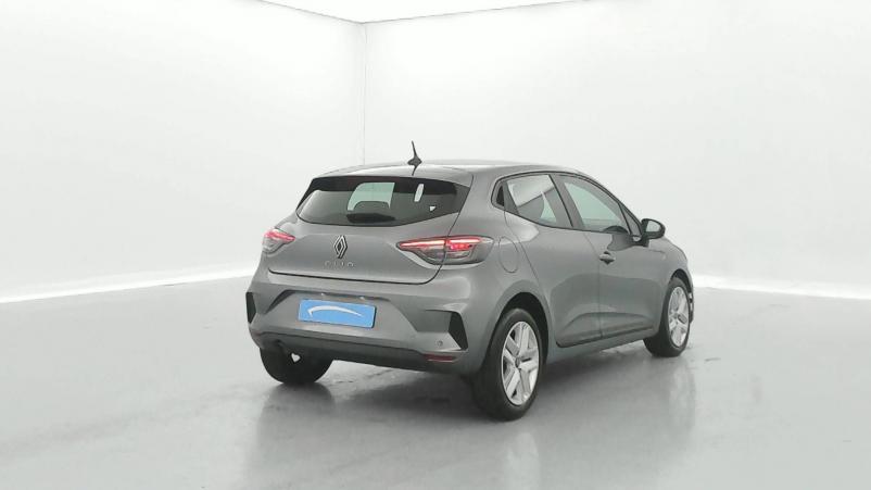 Vente en ligne Renault Clio 5 Clio dCi 100 au prix de 18 990 €