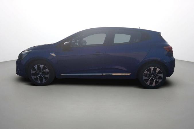 Vente en ligne Renault Clio 5 Clio TCe 90 - 21N au prix de 14 980 €
