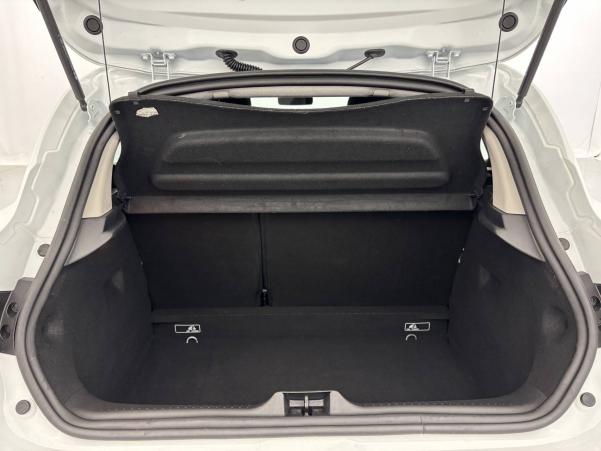 Vente en ligne Renault Clio 4 CLIO DCI 75 ENERGY  au prix de 10 870 €