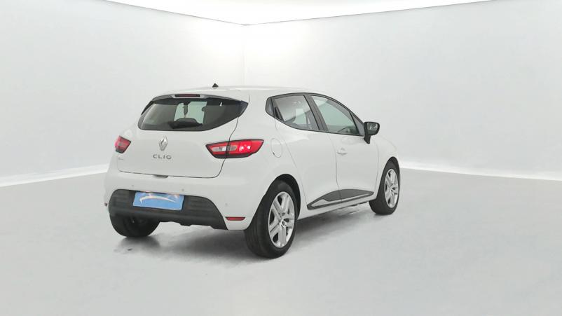 Vente en ligne Renault Clio 4 CLIO DCI 75 ENERGY  au prix de 10 870 €