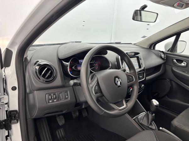 Vente en ligne Renault Clio 4 CLIO DCI 75 ENERGY  au prix de 10 870 €